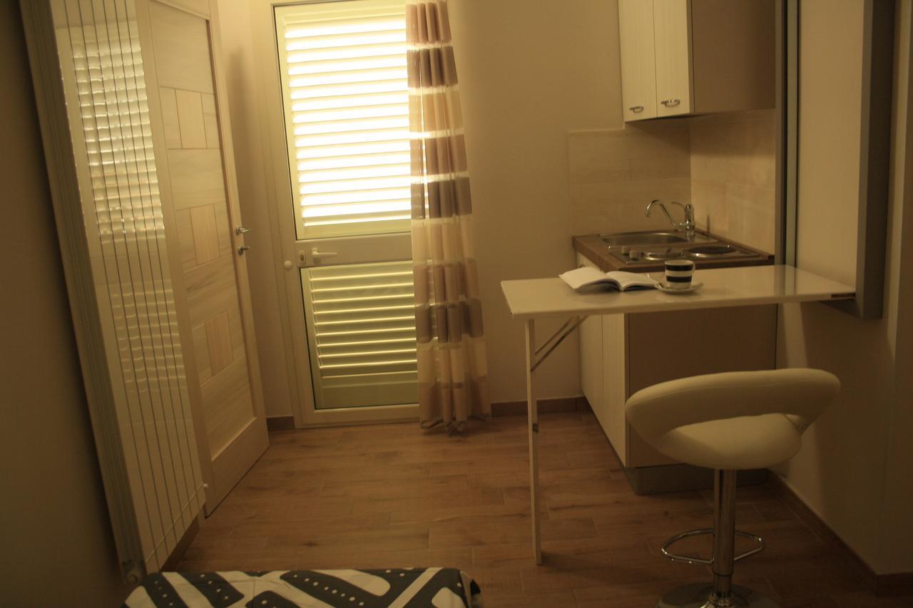 San Andreas Suites Лече Екстериор снимка