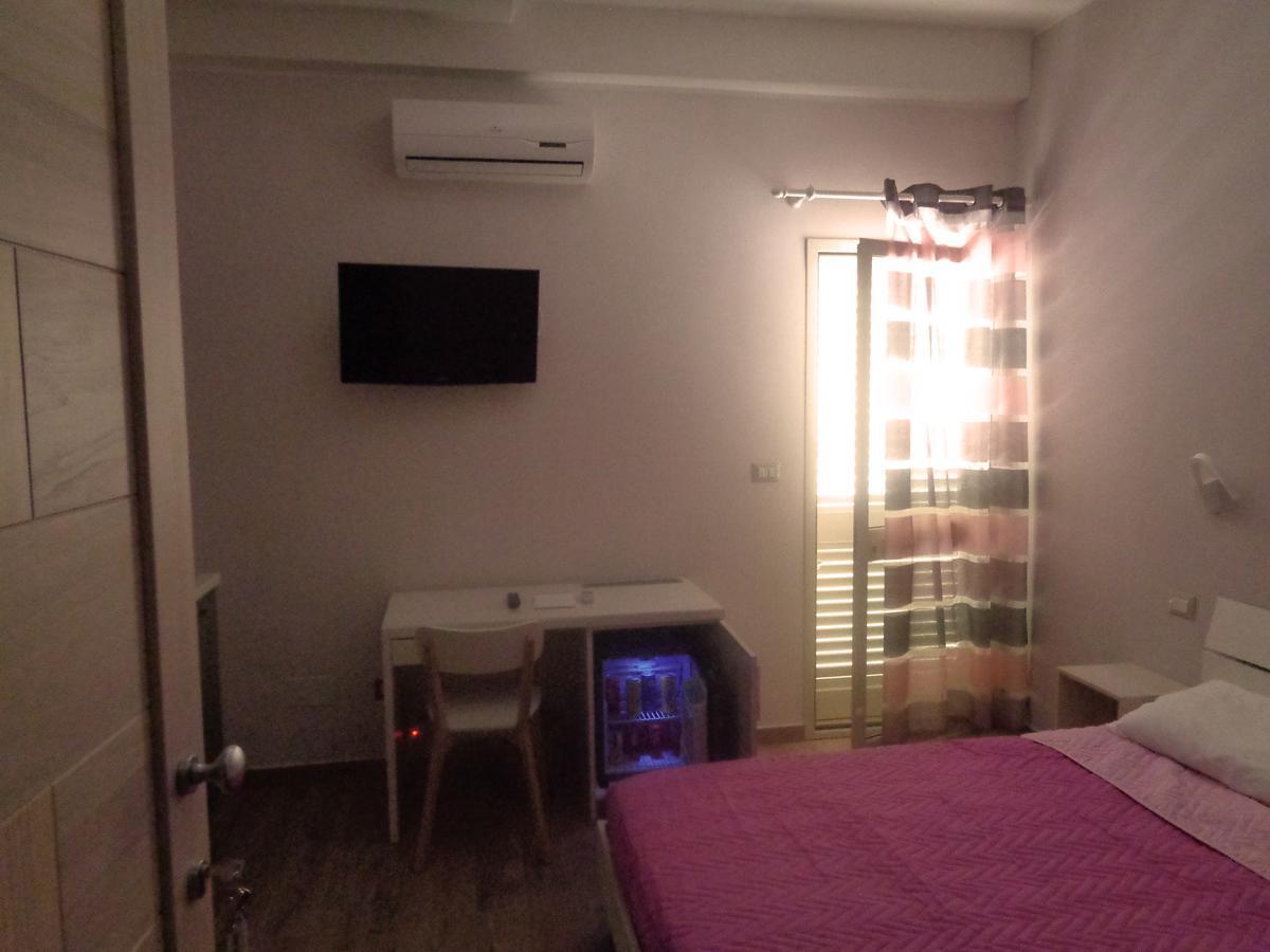 San Andreas Suites Лече Екстериор снимка